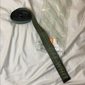 Off white industrial belt
